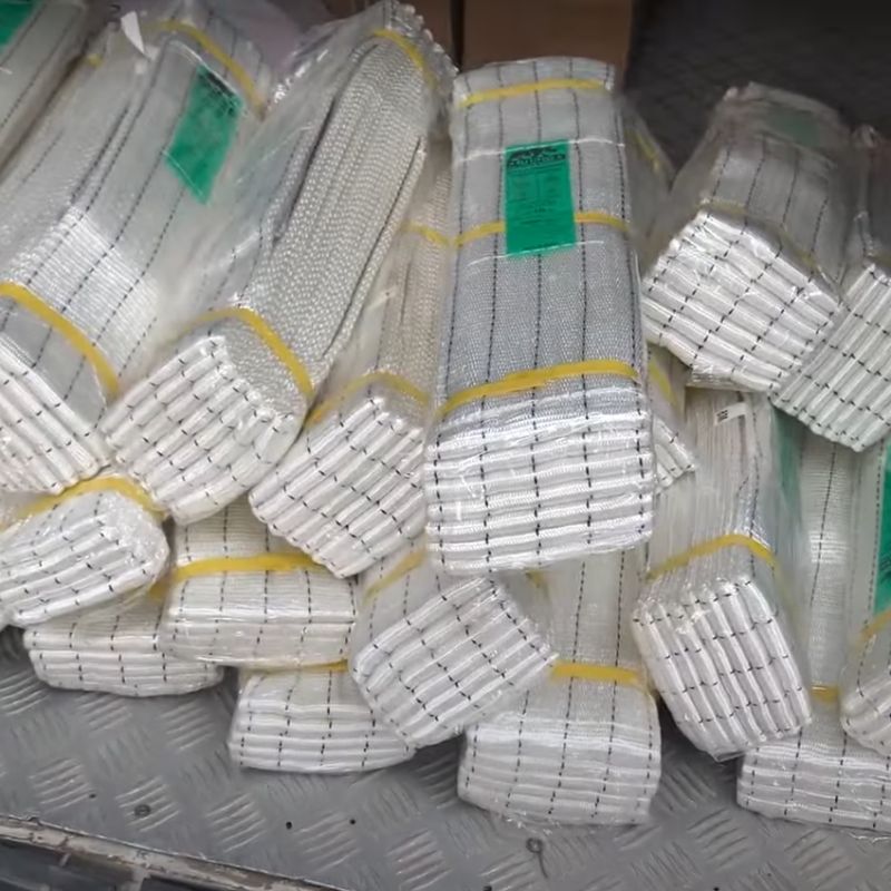 Dây cẩu trắng 5:1 - 1.25cm - 5 Tấn Dây cẩu trắng 5:1 - 1.25cm - 5 Tấn